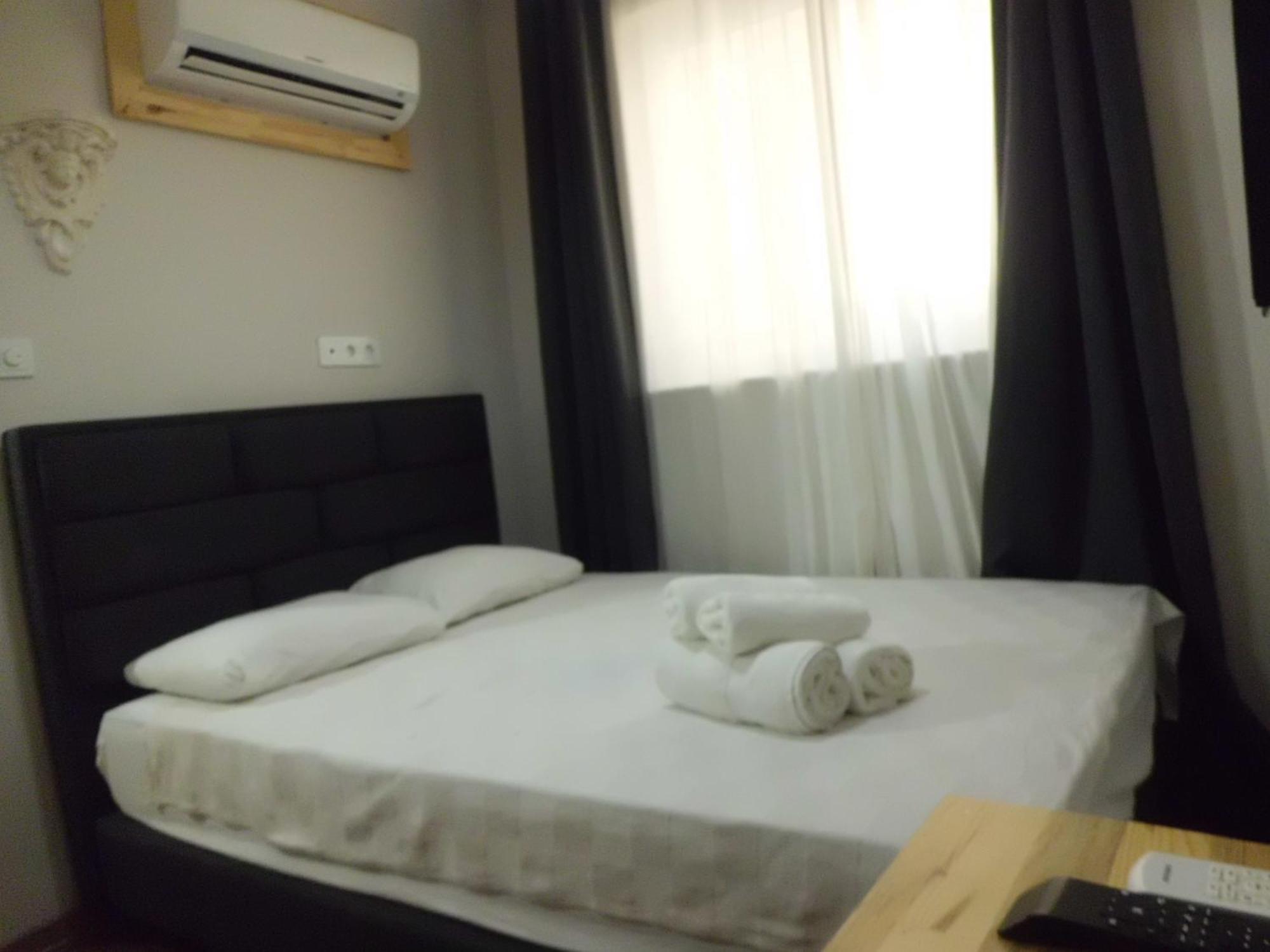 Antalya Old Town Otel Szoba fotó